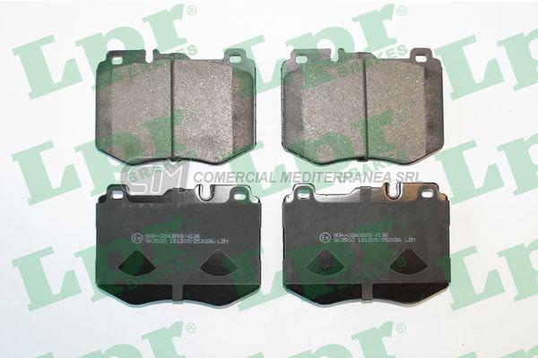 PASTILLA DE FRENO LPR M.BENZ: CLASE C 250 - C300 - C350 - C400 14/18 DEL.